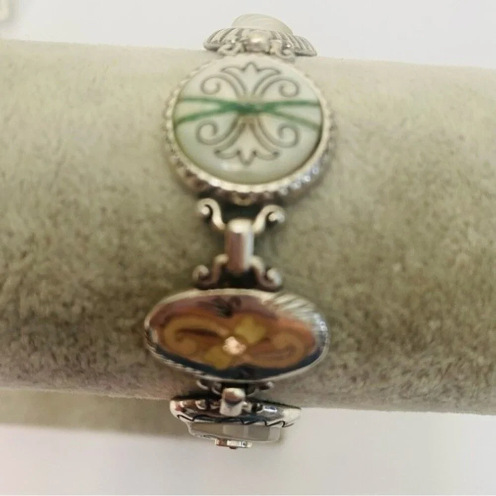 Brighton Stitch in Time Mother of Pearl Heart Charm Rare Bracelet - Picture 3 of 7